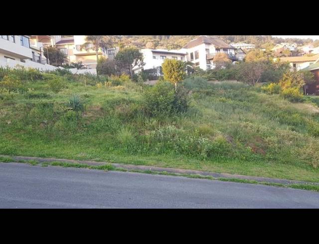 LAND FOR SALE IN OUTENIQUA STRAND